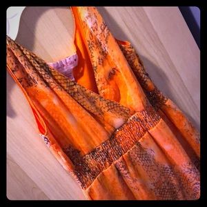 Cute girls dress should be great on 6 or 7 years